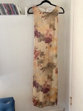 90s Rose Maxi dress